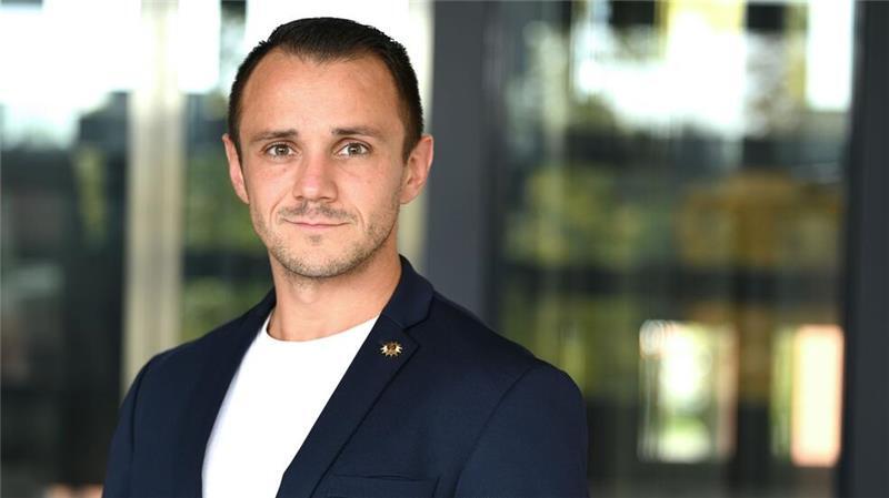 Gewerkschaft: Cannabisgesetz hat sich nicht bewährt Die GdP war früher generell gegen eine Legalisierung von Cannabis. Diese Position vertritt die Gewerkschaft der Polizei heute nicht mehr. Das seit April geltende Gesetz findet ihr Bundesvize, Alexander Poitz, aber „handwerklich schlecht gemacht“.