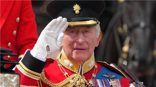 Die Geburtstagsparade findet jedes Jahr zu Ehren des britischen Monarchen statt.