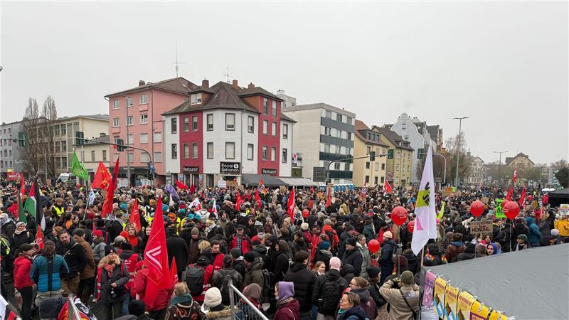 Die Gewerkschaften protestieren gegen die Gründung einer neuen AfD-Jugendorganisation. 