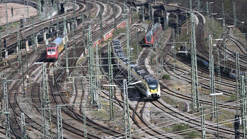 Die Gleisfläche des milliardenschweren Bahnprojekts Stuttgart 21, bei der der Stuttgarter Hauptbahnhof unter die Erde verlegt werden soll.