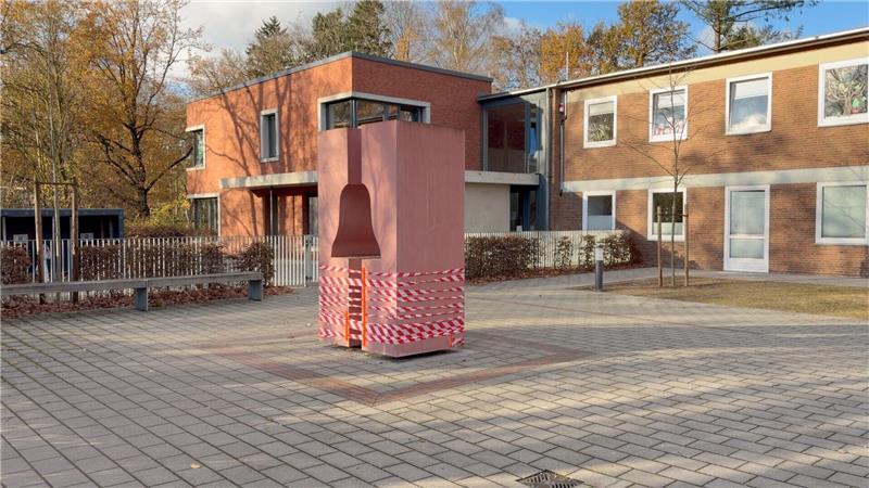 Bremer Kirchenglocke gestohlen: Gemeinde „geschockt und fassungslos“ Die Glocke hing an einem zentralen Treffpunkt.