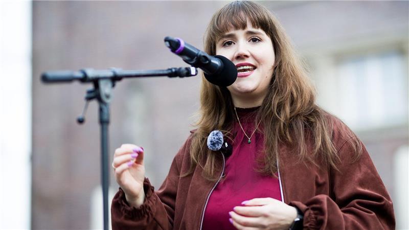 Die Grünen-Politikerin und ehemalige Parteivorsitzende Ricarda Lang fordert: „Wir brauchen jetzt eine Änderung der Gesetzeslage, um alle diese Frauen zu schützen.“