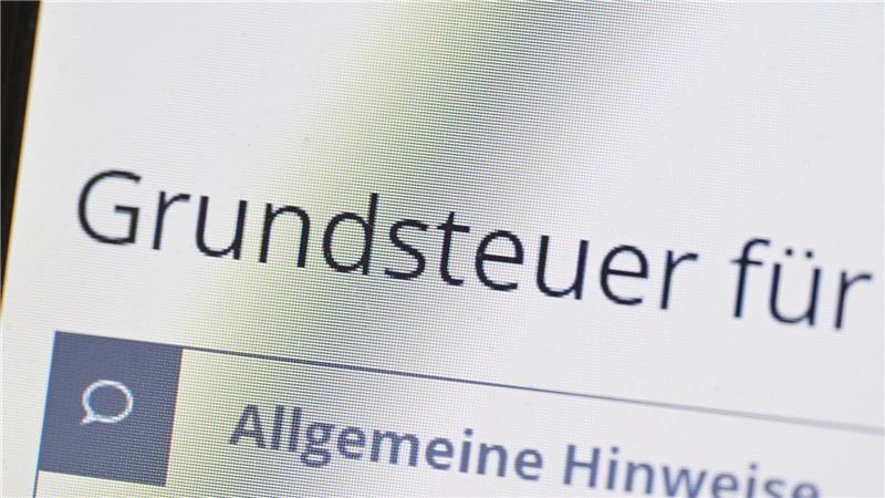 Die Grundsteuerreform trifft manche Eigentümer deutlich stärker als erwartet. Nun will das Land reagieren. (Symbolbild)
