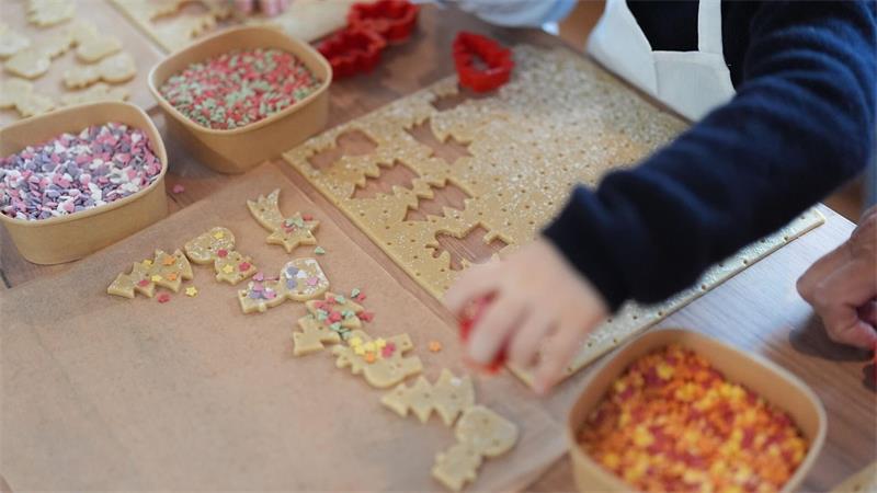 Die Hamburger Märchenschiffe bieten ab dem 23. November wieder ein Back-Paradies für Kinder. (Archivbild)