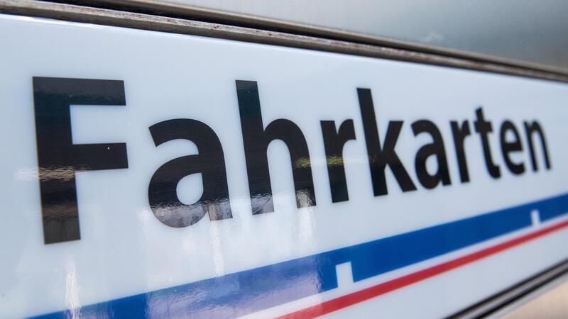Die Handwerkskammer fordert ein 49-Euro-Ticket für Auszubildende.