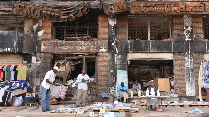 Die Hauptstadt Khartum ist wieder unter Regierungskontrolle, doch von Zerstörungen gezeichnet. (Archivbild)
