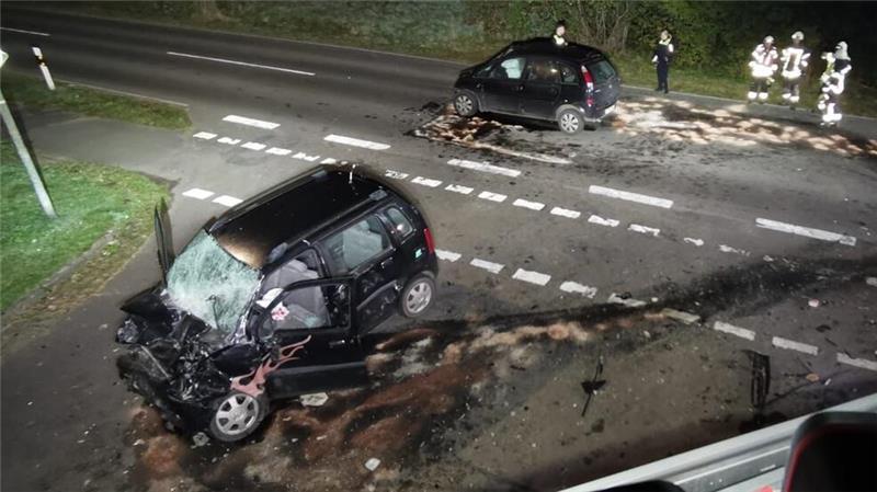 Die Hauptstraße war rund fünf Stunden lang voll gesperrt.