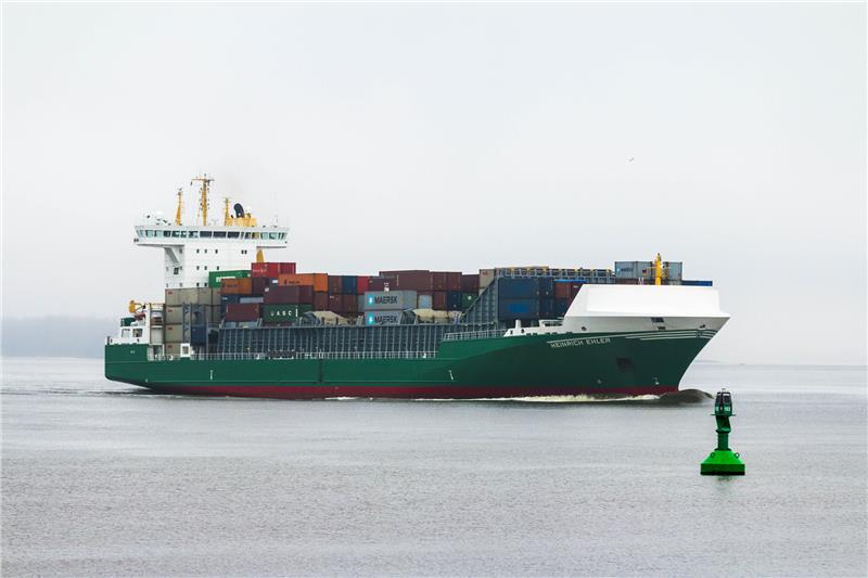 Die „Heinrich Ehler“ verkehrt im gesamten skandinavischen Raum in Charter für Unifeeder. Foto: Löffler