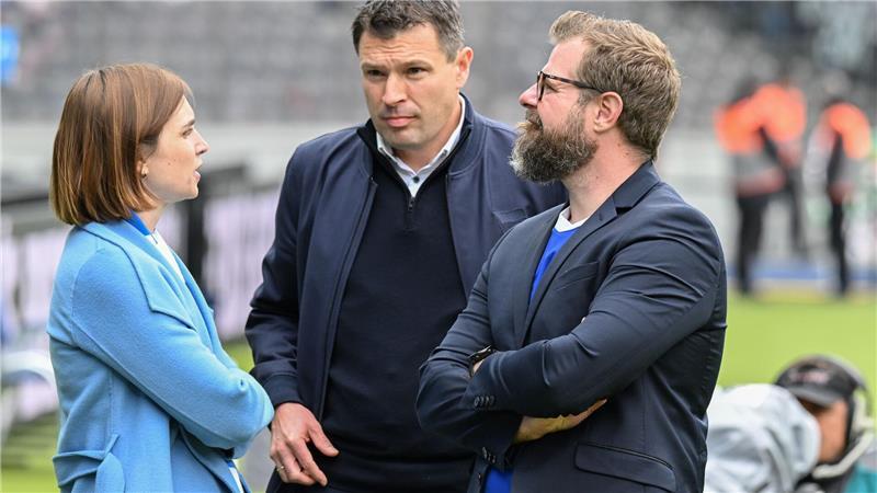 Rendezvous mit Rangnick? - Hertha denkt wieder groß Die Hertha-Führung sucht weiter einen Geschäftsführer.