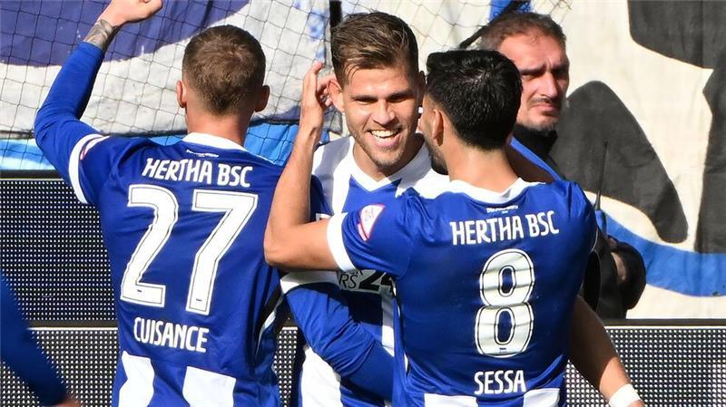 Hertha sorgt für erste Saisonniederlage des KSC Die Hertha sorgte für die erste Saisonniederlage des KSC.