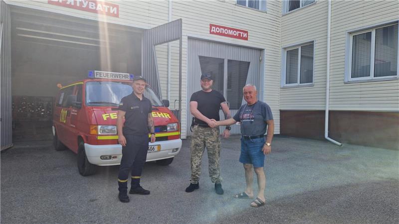 Die Hilfe kommt an: Ein Fahrzeug aus der Samtgemeinde Horneburg ist in einer Feuerwehr von Tschabany in Kiew im Einsatz.