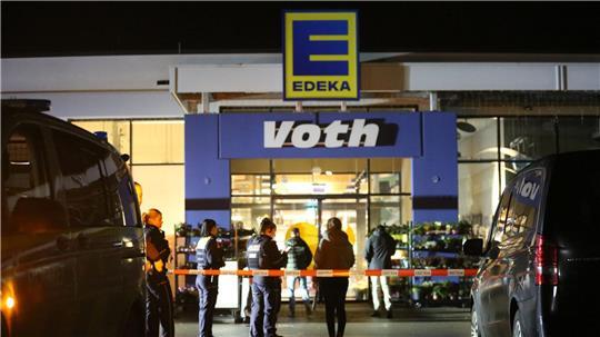 Die Hintergründe des tödlichen Streits waren zunächst unklar.