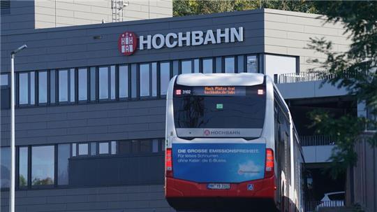 Die Hochbahn hat einen Vertrag für neue Elektrobusse abgeschlossen. (Symbolbild)