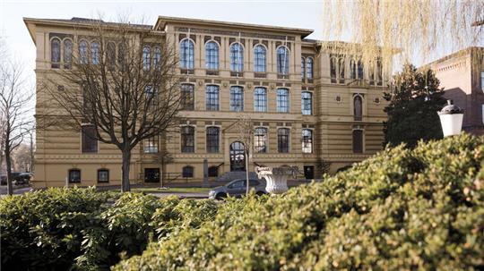 Die Hochschule 21 in Buxtehude ist am 12. September Schauplatz des 5. Tages der Bauwirtschaft.