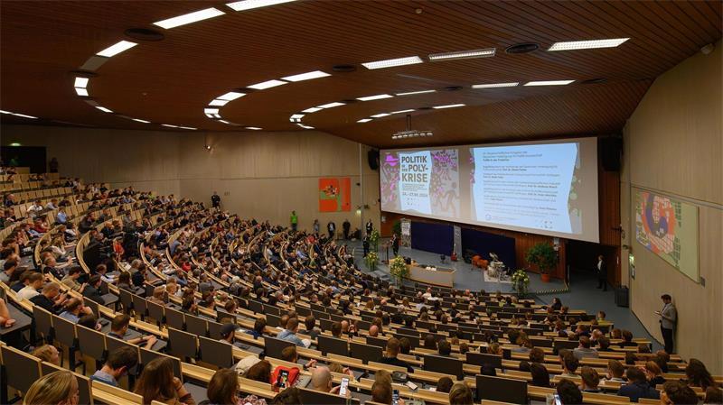Diese neuen Studiengänge gibt es im Nordwesten Die Hochschulen berichten von einer guten Nachfrage nach ihren Angeboten. (Archivbild)