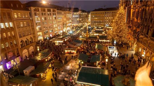 Die Höhe der Gebühren für lizenzierte Musik auf Weihnachtsmärkten soll sinken. (Symbolbild)
