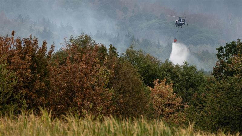 Brand im Hohen Venn: Monschau bereitet Evakuierungen vor Die Hubschrauber wurden am Abend abgezogen: Im Hürtgenwald hat sich die Lage entspannt.