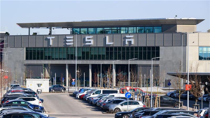 IG Metall wirft Tesla Einschüchterung der Belegschaft vor Die IG Metall wirft Tesla vor, die eigene Belegschaft einzuschüchtern. (Symbolbild)
