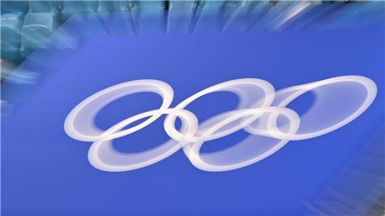 Die Innenbehörde hat Hamburgs Schulen mit Unterrichtsmaterialien für Olympische Spiele in der Hansestadt versorgt. Stimmen von Olympia-Gegnern verschickte sie nicht. (Archivbild)