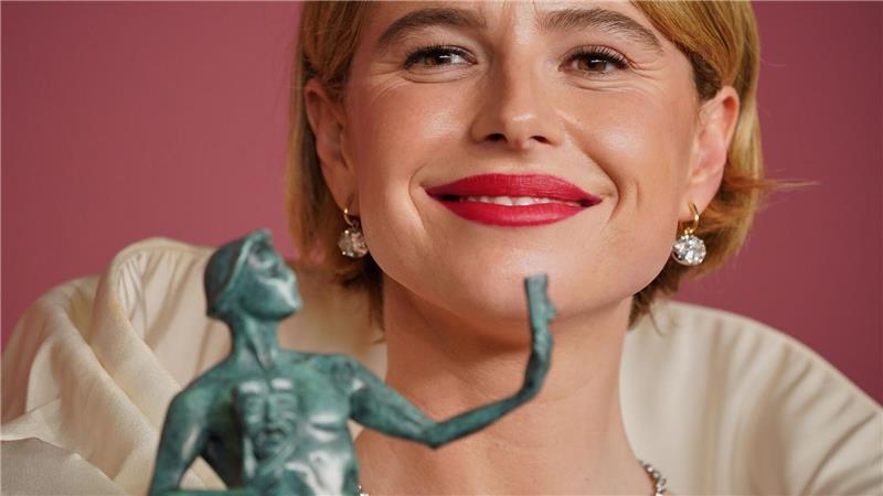 Die Irin Jessie Buckley holte sich einen Actor Award für ihre Darstellung in „Hamnet“. 