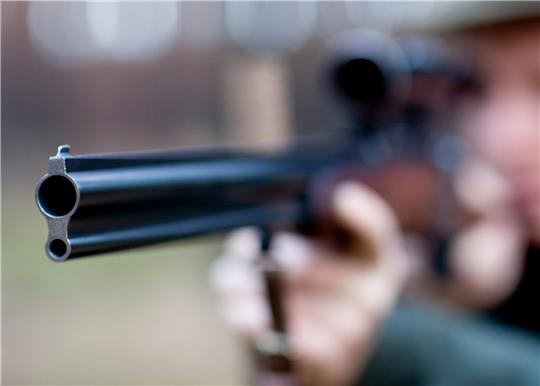 Die Jagd wird immer beliebter und zugleich gibt es viele Tier- und Naturschützer, die sie heftig kritisieren.