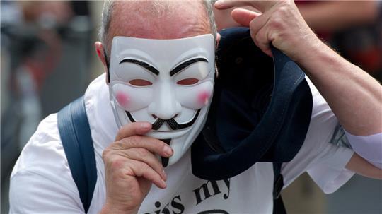 Die Juwelendiebe trugen sogenante "Guy-Fawkes-Masken" (Symbolbild).