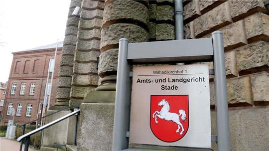 Die Kammer des Landgerichts Stade verhängt eine Freiheitsstrafe in Höhe von zwei Jahren und neun Monaten für die Richterin vom Amtsgericht Rotenburg. Foto: rk/Baucke