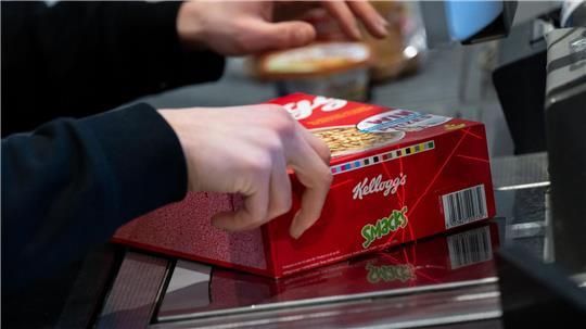 Die Kellogg’s-Produkte sind bei vielen Kunden beliebt.