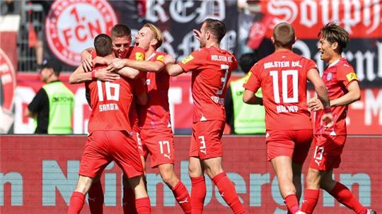 Die Kieler kommen dem Aufstieg in die Bundesliga immer näher.