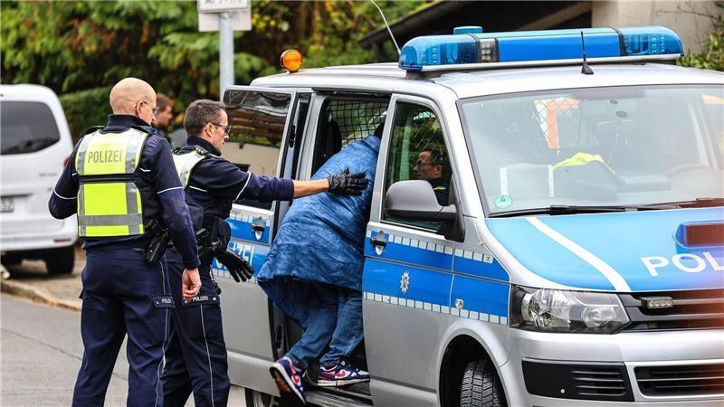 Messerangriff auf Bürgermeisterin: Eine Tat in der Familie Die Kinder der Frau waren vorläufig festgenommen worden.