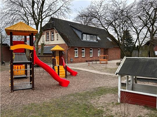 Die Kita Rappelkiste in Burweg punktet mit einem tollen Team und guter Ausstattung. Die Gemeinde schreibt die Trägerschaft jetzt aus. Foto: Klempow
