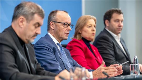 Die Koalition macht einen Schritt zurück bei den Entlastungen und einen nach vorne bei den Reformen. (Archivbild)