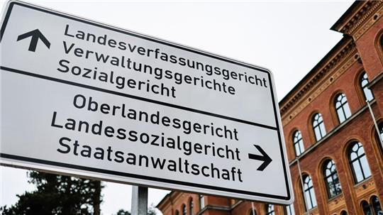 Die Koalition will die Gerichtsstrukturen straffen (Illustration)