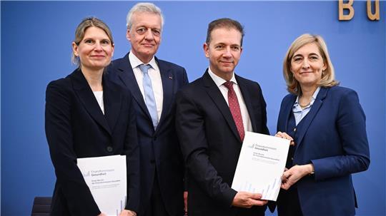 Die Kommission macht Einsparvorschläge von bis zu 42 Milliarden Euro. 