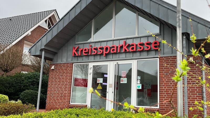 Die Kreissparkasse Dollern schließt ihren SB-Bereich