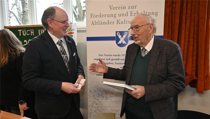 Die Kulturvereine im niedersächsischen und Hamburger Teil des Alten Landes wollen näher zusammenrücken.