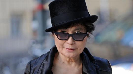 Die Kunst von Yoko Ono entsteht im Zusammenspiel mit dem Publikum.
