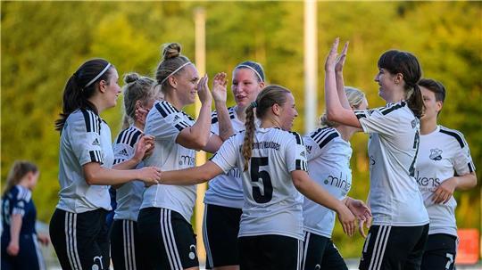 Die Landesliga-Fußballerinnen der VSV Hedendorf/Neukloster haben ein 0:3 aufgeholt.