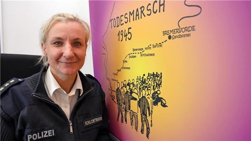 Die Leitende Polizeidirektorin Antje Schlichtmann hat den Gedenkmarsch initiiert, der an den Todesmarsch 1945 von Bremen-Farge nach Sandbostel erinnert.