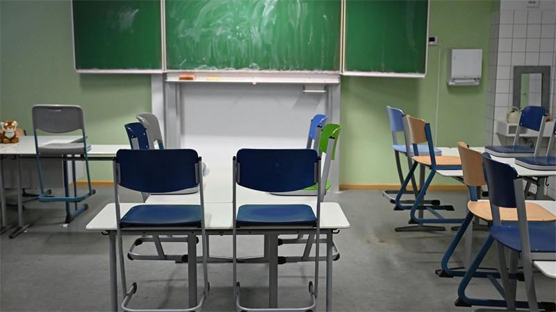 Die Leitungen der Hamburger Gymnasien warnen vor Einsparungen bei ihrer Schulform. (Symbolbild)
