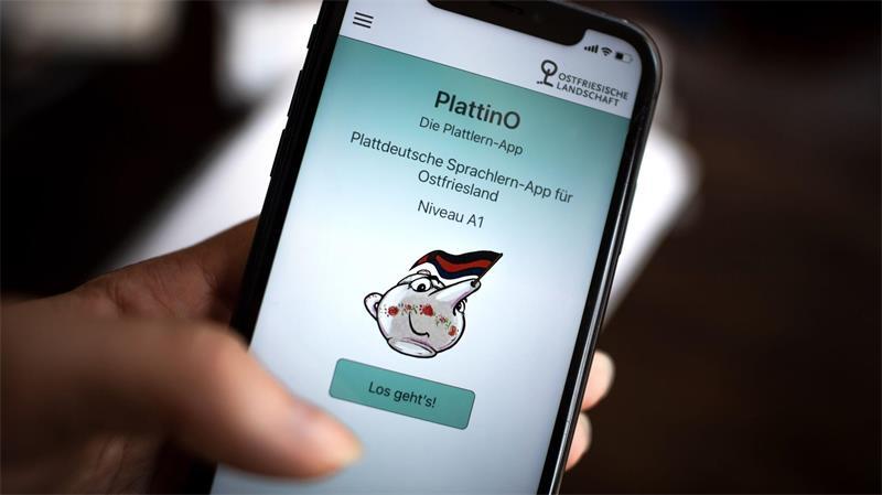 Kann Künstliche Intelligenz kleine Sprachen retten? Die Lern-App für Plattdeutsch „PlattinO“ wurde schon mehr als 125.000 Mal heruntergeladen. (Archivbild)