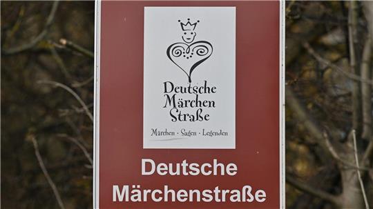 Die Lesereise führt Comic-Fans entlang der Deutschen Märchenstraße von Hanau bis Berlin. (Archivbild) 