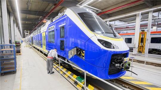 Die Lieferung der neuen Züge verzögert sich. (Archivbild)