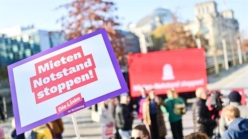 Die Linke hat die Bezahlbarkeit von Mietwohnungen zum Topthema erklärt. (Archivbild) 