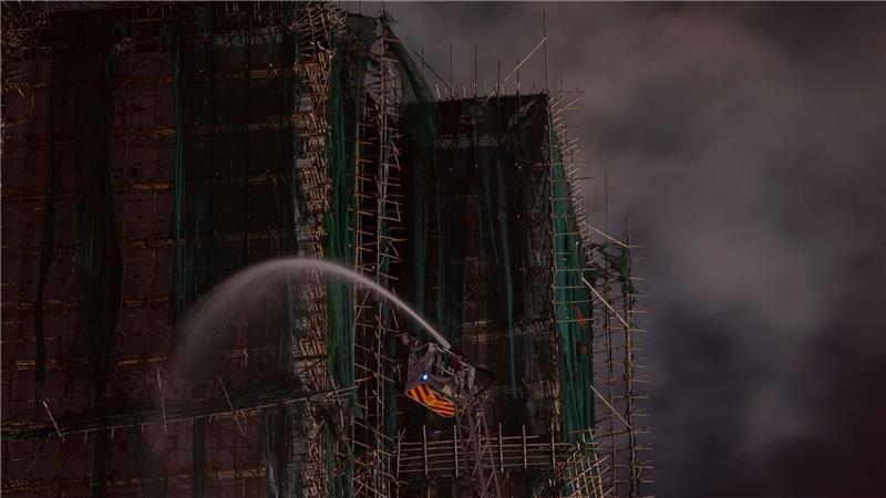 Die Löscharbeiten konnten am Vormittag eingestellt werden.