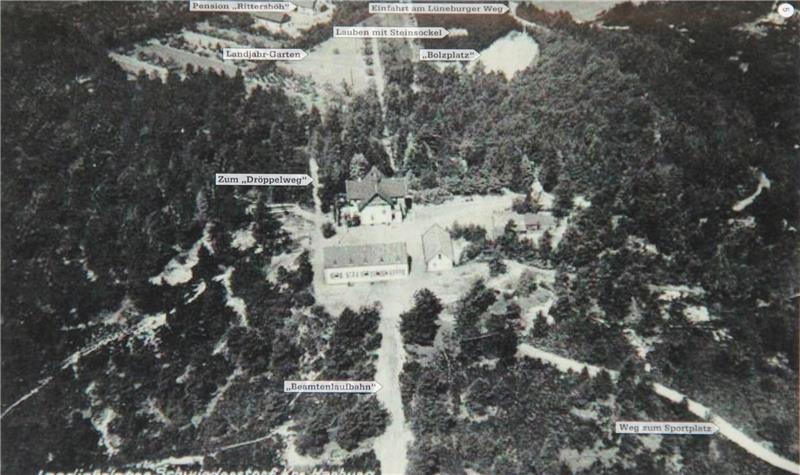 Die Luftaufnahme aus den 1930er-Jahren zeigt die Anlage im weitläufigen Gelände auf der Anhöhe am Alten Postweg. Fotos Archiv Leonhardt