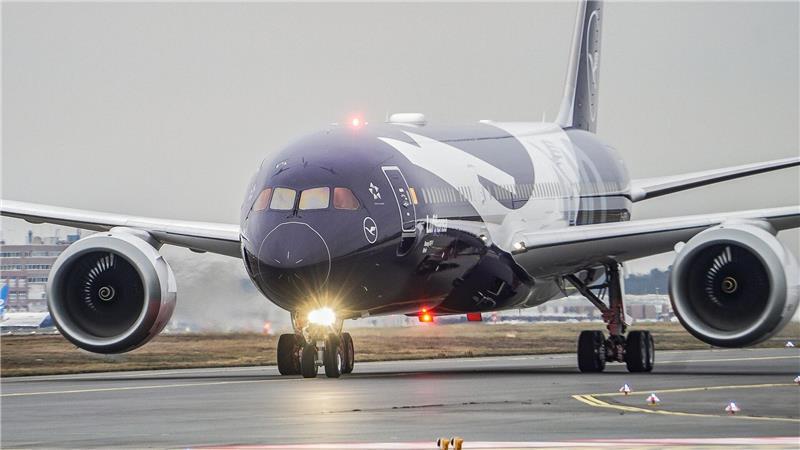Die Lufthansa schickt zum 100. Jahrestag sechs Jets in einer Sonderlackierung auf die Strecke. 