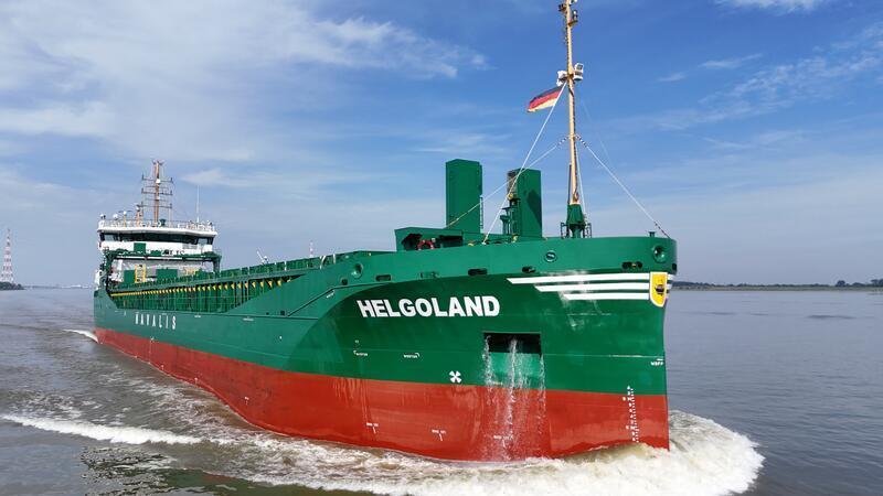Die MS Helgoland wurde nun offiziell getauft.