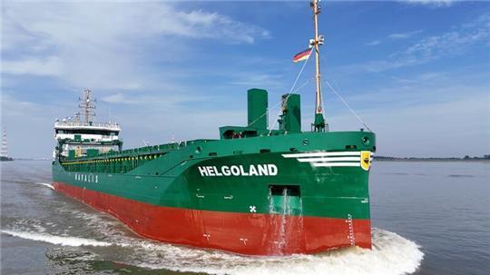 Die MS Helgoland wurde nun offiziell getauft.