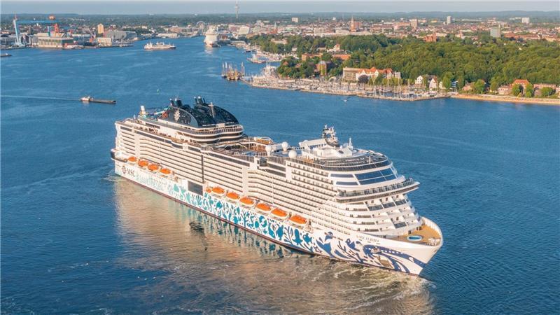 Die „MSC Euribia“ von MSC Cruises. Mit dem Schiff waren verschiedene Reisen im Persischen Golf geplant. Sie sind nun vorerst abgesagt.
